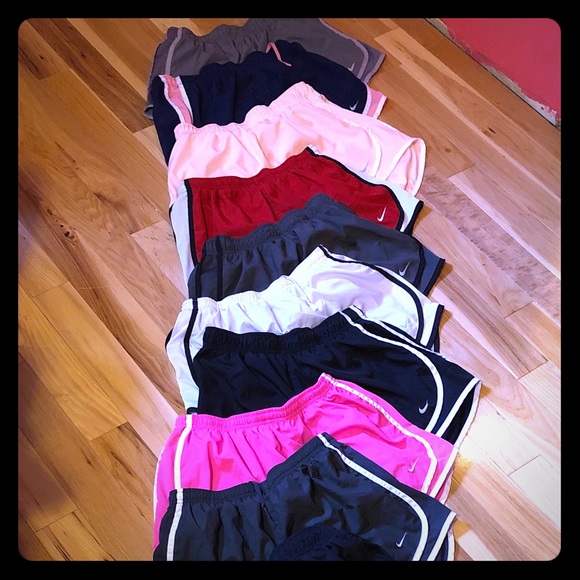 Nike Shorts - Picture 1 of 2